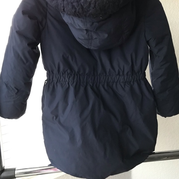 Size M (Age 8) Girls Parka, Heavy-Duty, Navy - Picture 6 of 6